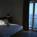 Отель Serenity In Лежа