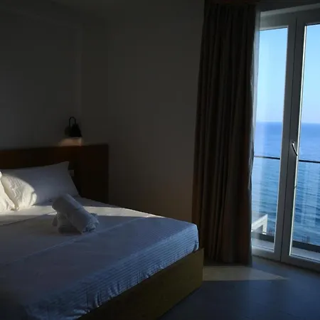 호텔 Serenity In Lezhë