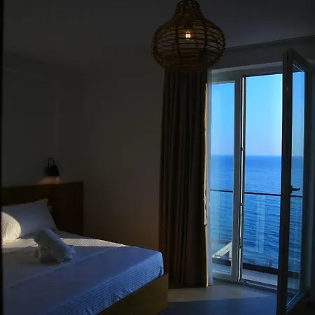 Hotel Serenity In