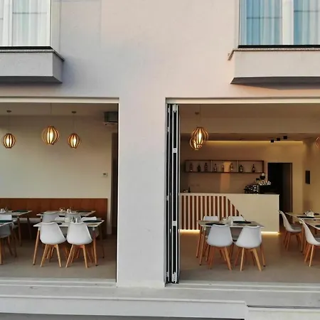 Serenity In Лежа