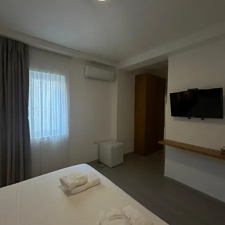 Serenity In * Lezhë