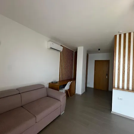 Serenity In * Lezhë