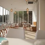 מלון Serenity In Lezhë