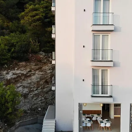 Serenity In Hotel