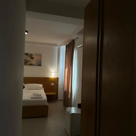 Hotell Serenity In *