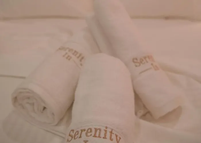 Hotel Serenity In *